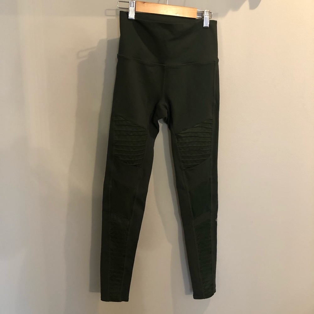 ALO Yoga High Waist Moto Leggings Dark Olive Green - Picture 4 of 8